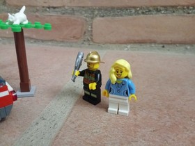 BOITE LEGO CITY 60001-VOITURE DE POMPIER-SAUVETAGE DU CHAT-COMPLET-BOITE+NOTICE