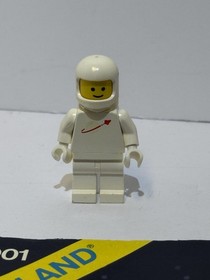 Lego 6901 Mobile Lab Minifigs And Manual Vintage Classic Space 1985 Minifigures