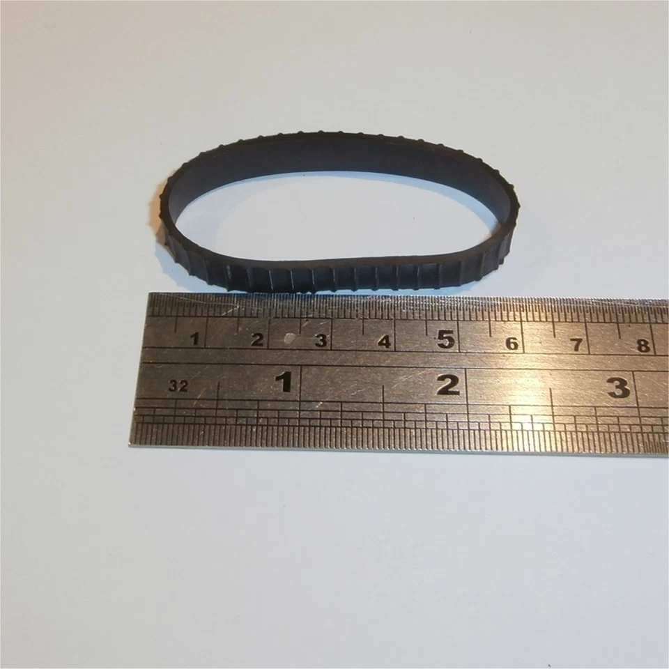 Matchbox Tracks King Size Black Treads Pair suit K8, K23, K42, K117 - image 4 of 4