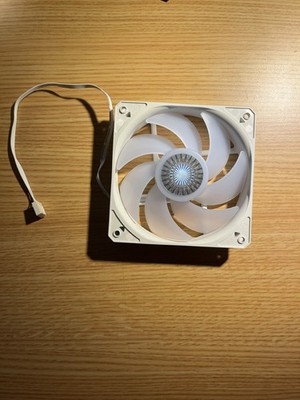 Cooler Master SickleFlow 120 RGB Cooling Fan White 120mm DF1202512RFMN