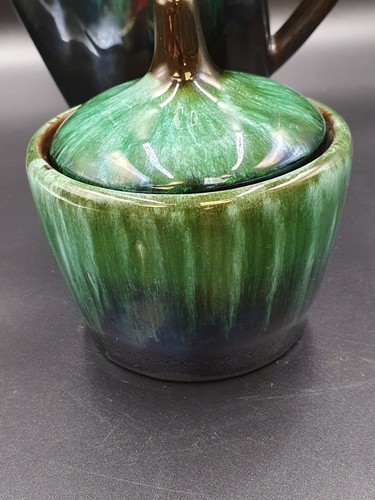 Vintage Blue Mountain Pottery Coffee Set - Pot, Milk Jug And Lidded Sugar Bowl - Picture 9 of 21