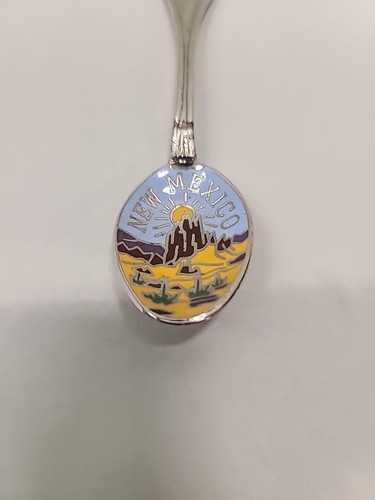 NEW MEXICO SOUVENIER TEA SPOON BY MAPCO GOLD MAROON GREEN & BLUE ENAMEL - Picture 2 of 8