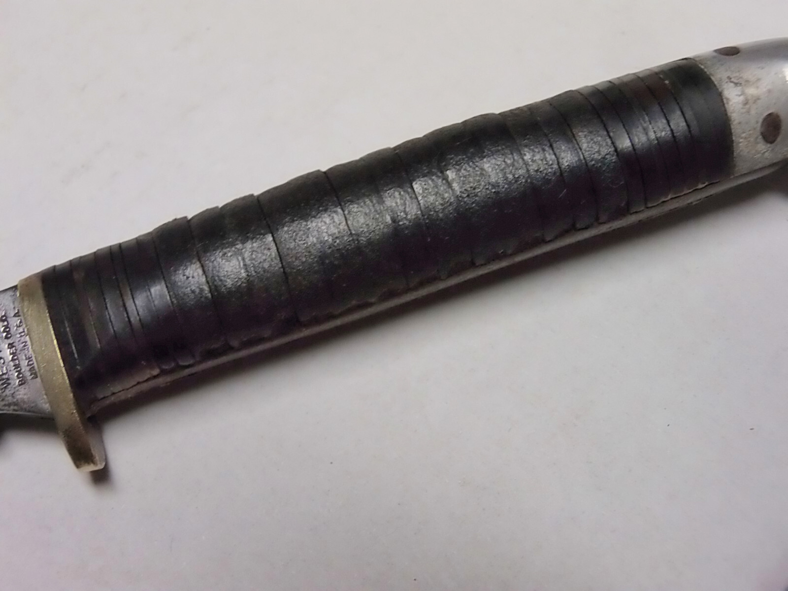 Vintage Western L488 Fixed Blade Knife U.S.A. Old Fishing Tackle Box