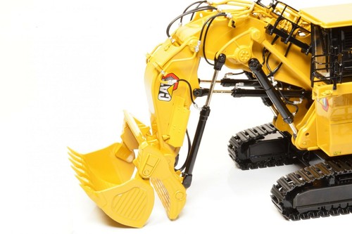Both Caterpillar 6030 Mining Shovel & Excavator - 1/48 - CCM - Diecast Same SN# - Picture 5 of 13