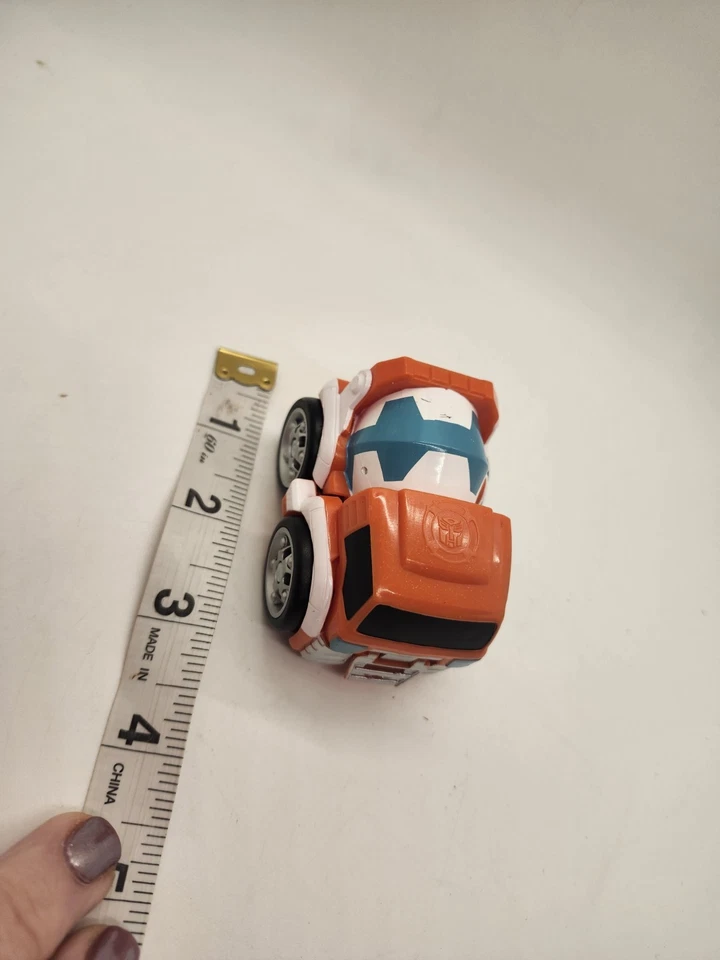 TRANSFORMERS MORTEIRO FLIP RACERS BOTAS DE RESGATE CAMINHÃO DE CIMENTO PLAYSKOOL 2017 Collecti - Imagem 4 de 4