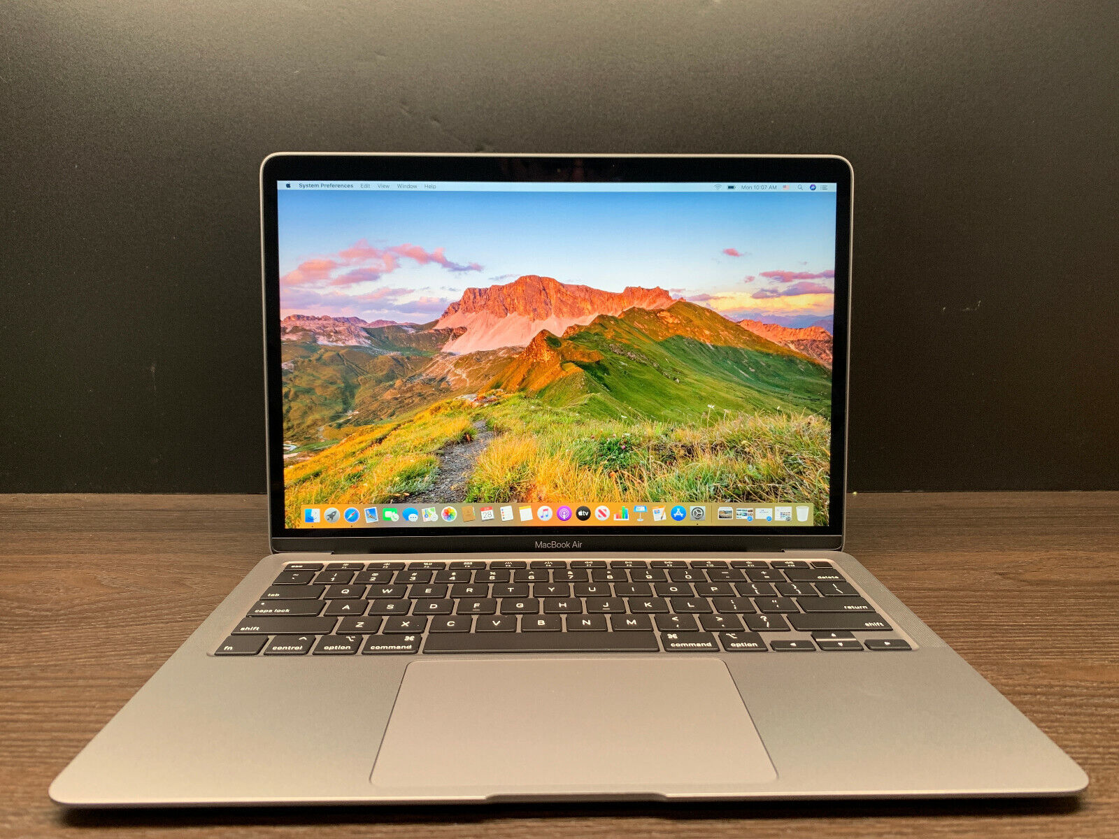 newOS VENTURA 2018 Apple MacBook Air 13 1.6GHz i5 TURBO 16GB RAM 