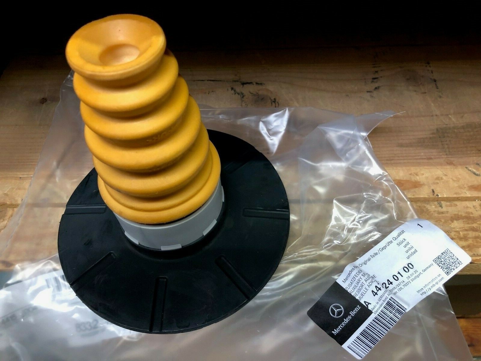 A4473240100 Mercedes Benz Zusatzfeder Hinterachse Feder links o 