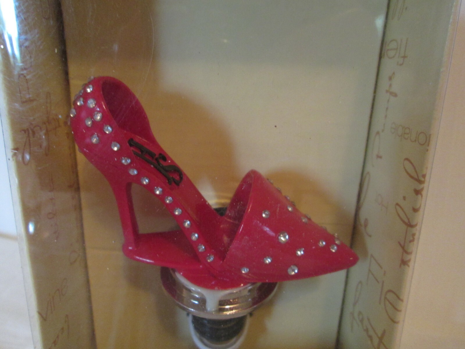 NEW Mango Moon Wine Bottle Stopper Red High Heeled Shoe Luna de Mango