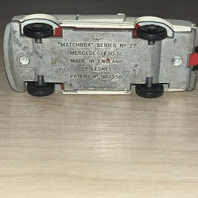 Jouet Miniature Matchbox Lesney 27D1 Mercedes 230 SL De 1966 Avec Boîte