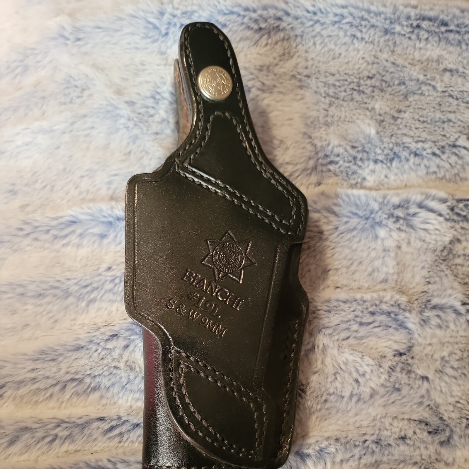 Bianchi Gun Leather #19L Black Belt Holster for S&W9mm Black Leather