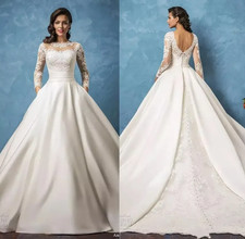 Lace Wedding Dresses With Pockets Long Sleeves Jewel Neck A Line Bridal Gowns