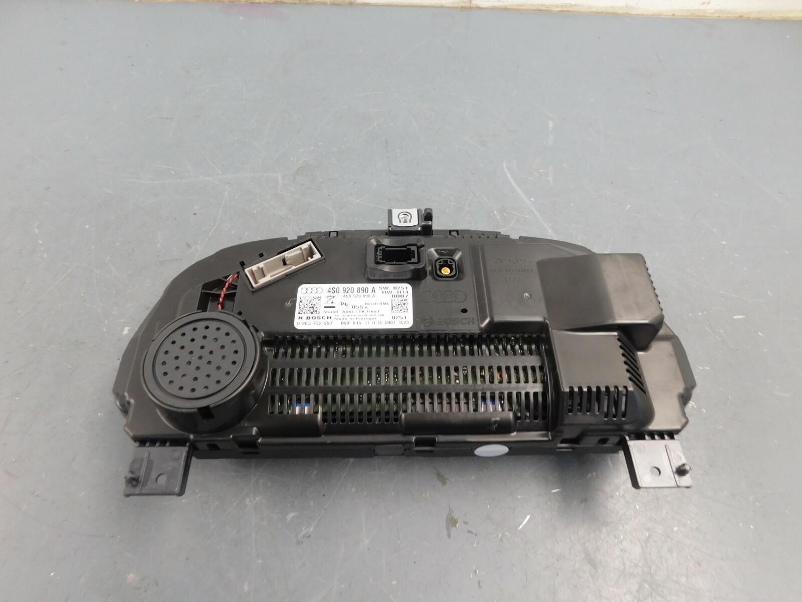 2017 18 20 21 22 Audi R8 V10 Gauge Cluster #3764 X3