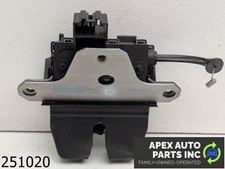 Oem 2012 Ford Focus 2.0l Rear Trunk Lid Lock Latch W Release Lever Handle