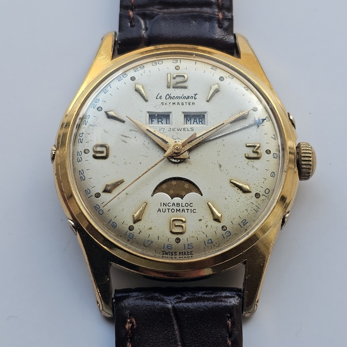 激レア Moon STRATCASTER Vintage Le Cheminant Skymaster Triple-date Moonphase Automatic Men's Watch
