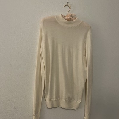 John Smedley Men s Extra Fine Wool Sweater. Medium
