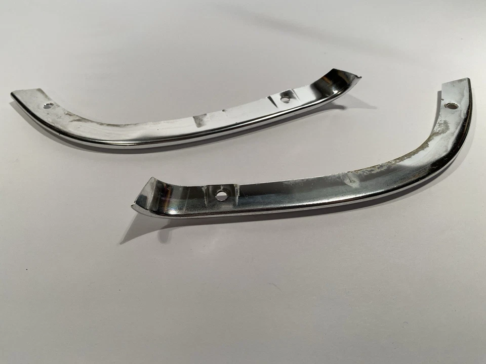 CONJUNTO DE ACABAMENTO DE FAROL SOBRANCELHA CROMADO 73-80 Mercedes W116 300SD 450SEL 450SE 280S SE - Imagem 3 de 4