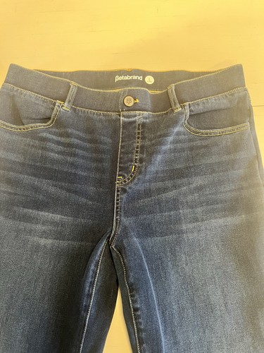 Betabrand Woman’s Large Long Blue Pull on Bootcut Denim Jeans - Picture 2 of 4