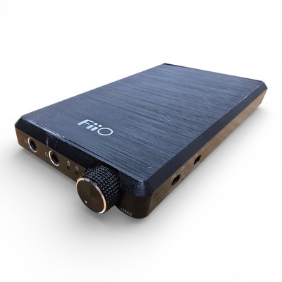 FiiO E12 Mont Blanc Portable Headphone Amplifier - Excellent!