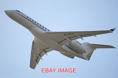FOTO FLUGZEUG BOMBARDIER BD700 GLOBAL EXPRESS XRS '9H-IRA' C/N 9319. GEBAUT 20