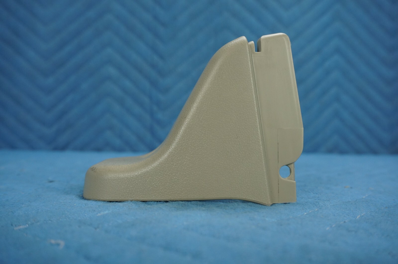 Lexus GX470 Rear Seat Cushion Hinge Cover 7169360070A0 20032009