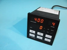 Elotech R2000-N421-0-000-0-1.Digital Temperature Controller 220V.(3).USED