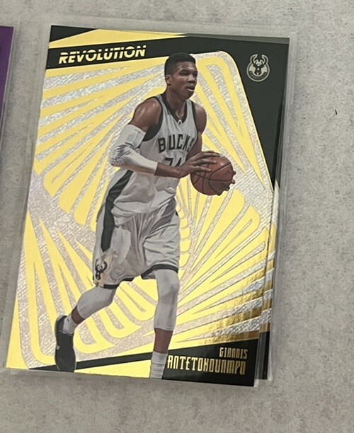 Giannis Antetokounmpo 2015-16 Panini Revolution #29 Milwaukee Bucks