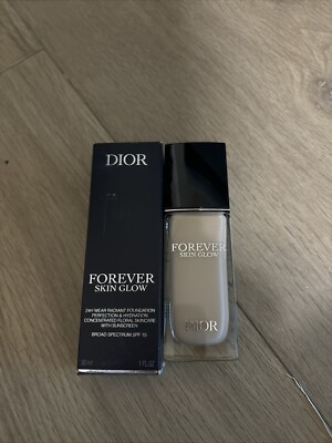 Dior Forever-24H wear radiant  foundation,-Shade0,5 N Neutral Glow, Long Last