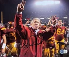 Pete Carroll Signed Autographed USC Trojans 8x10 Photo Coach Beckett BAS Coa