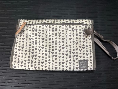 Petunia Pickle Bottom Nimble Diaper Clutch - Love Mickey Mouse