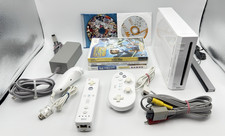 Nintendo Wii Console Bundle RVL-001 Controller, Gamepad, Nunchuck w/ 5 Games 