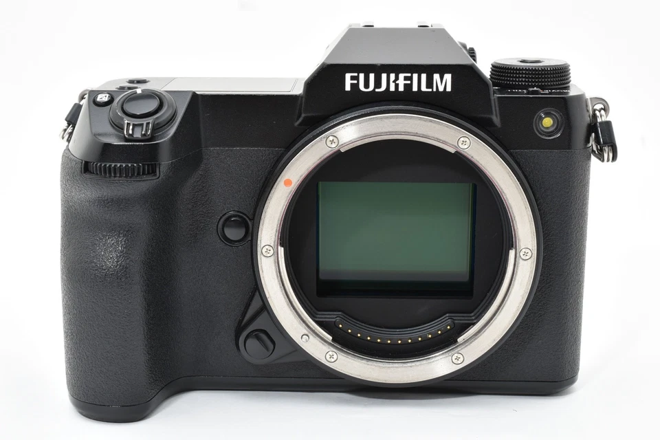 FUJIFILM GFX 50S II Shuttercount 9,102 [Exc++] #2666158A - Image 3 of 4