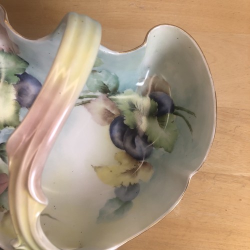 Antique T & V Tressemann & Vogt Limoges PORCELAIN 9" L Handle Bowl HAND-PAINTED - Picture 7 of 12