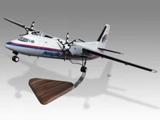 Fokker 50 Malaysian Airlines Desk Wood Airplane New Model Small Scale 1/100