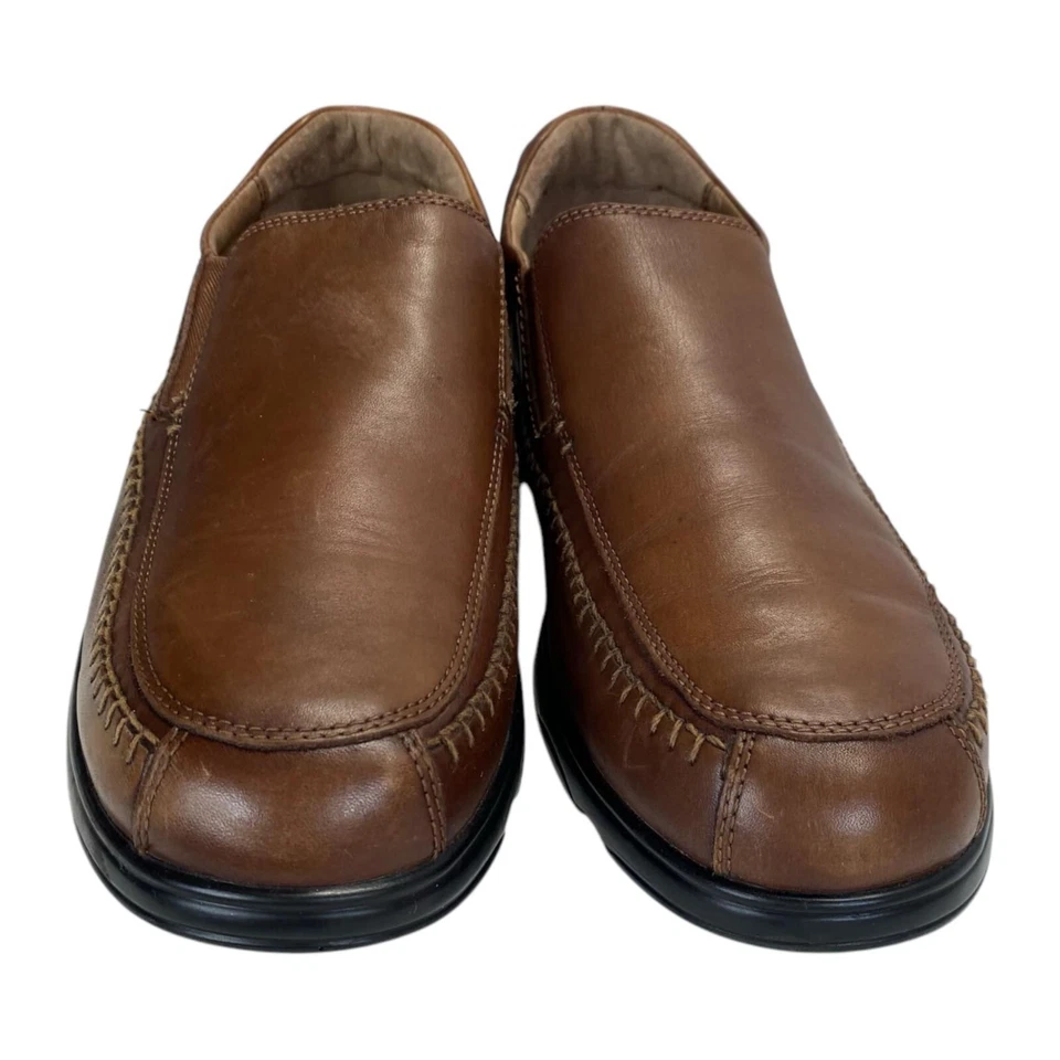 Florsheim Terrain 12 码宽皮革一脚蹬舒适鞋鞭子干邑 — 第 4/4 张图片