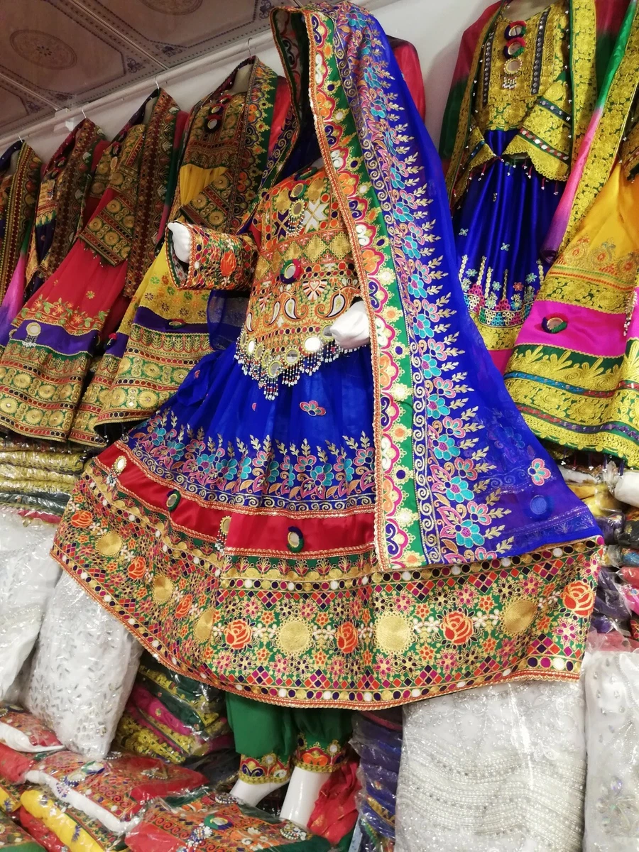 Afghani hot sale mehndi dress