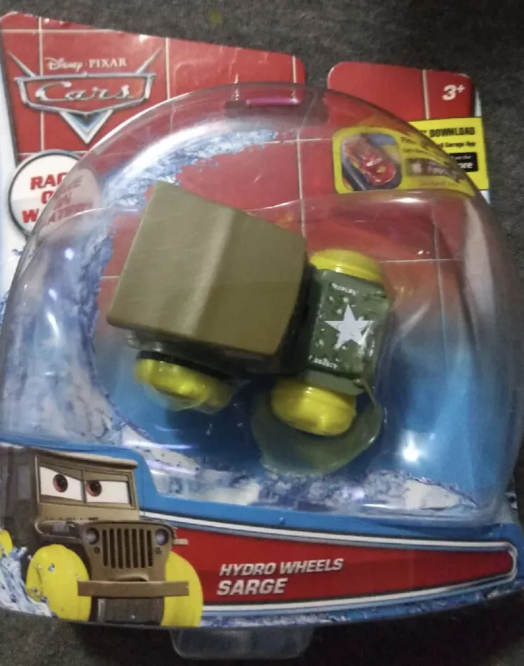 Disney Pixar Movie Cars 2013 Hydro Wheels Sarge Pullback Race