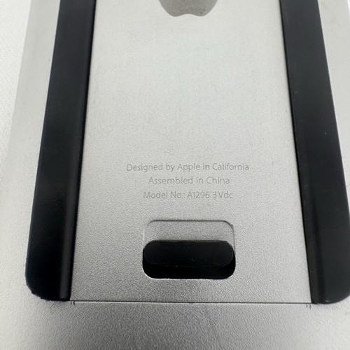 Apple A1296 3VDC Magic Mouse Wireless Bluetooth White (tested And Working) - 第 3/4 張圖片