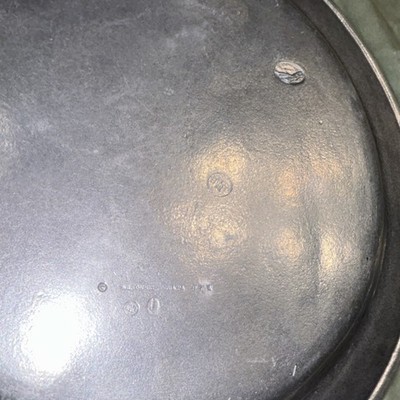 RWP Wilton Columbia PA Cast Iron Plate Collectible USA No. 9