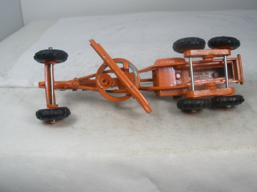 MINI DINKY EUCLID R 40 DUMP TRUCK/ CATERPILLAR ROAD GRADER NEAR PERFECT - Picture 21 of 21
