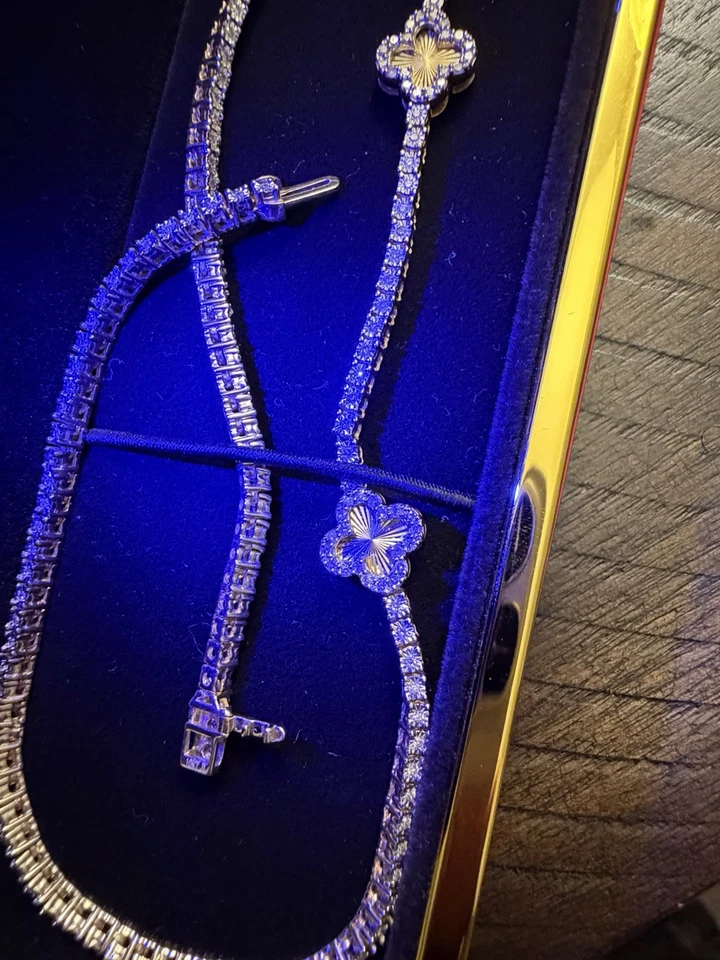 Cadena de tenis de diamantes personalizada de oro amarillo de 10 quilates de Marchello The Jeweler Foto 3 de 4