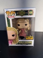 Funko Pop! Wicked Glinda in Nightgown #1699 (Diamond Hot Topic Exc) w/protector