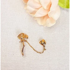 Elegant Monet Floral Brooch - Vintage