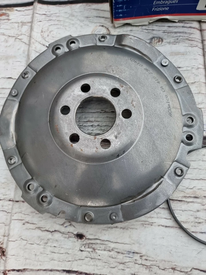 ACDELCO AC492K ECK110 CLUTCH KIT FOR VW GOLF MK3 MK4 VENTO 1.6 1H1 1H5 1E7 1H2 - Image 2 of 4