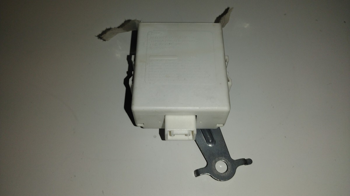 nページです Toyota OEM 89741 AC 070 Keyless Entry Receiver for sale