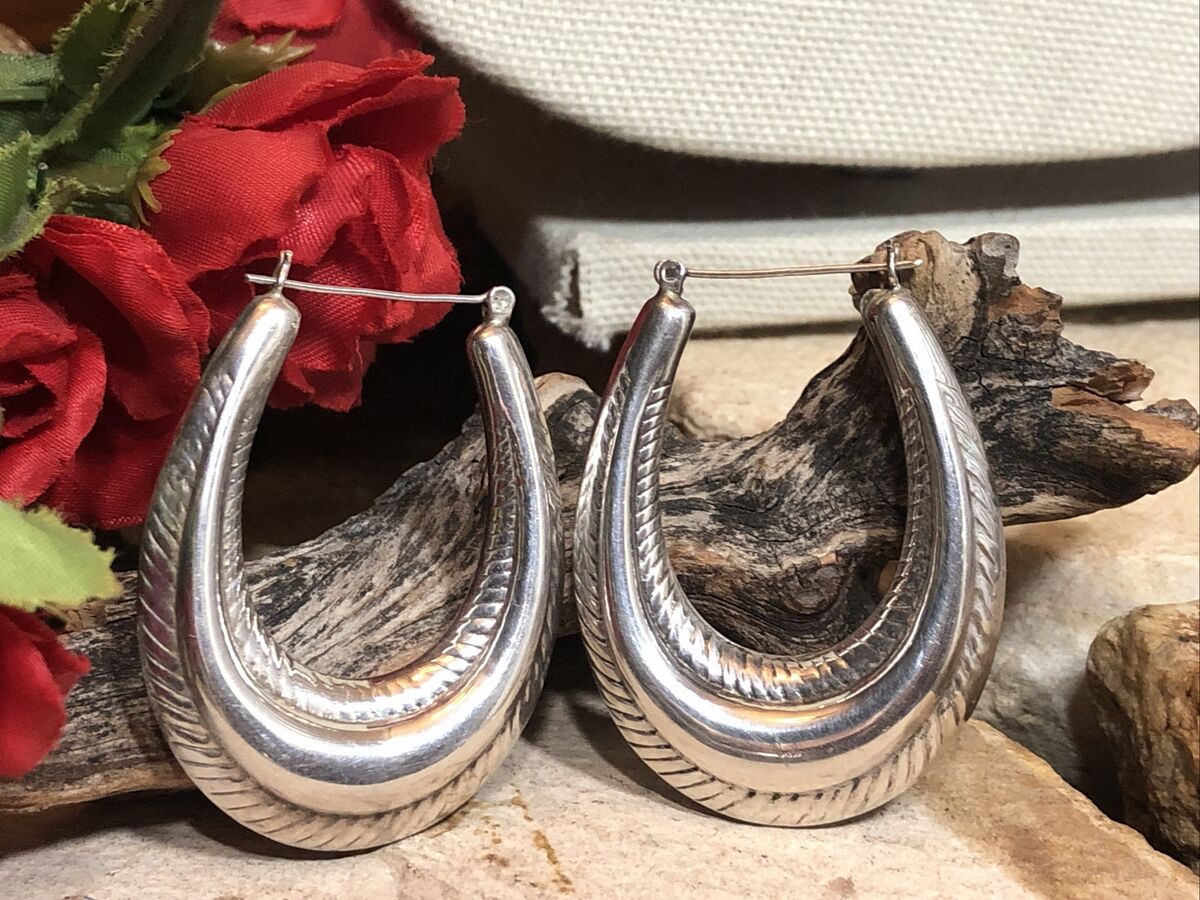 7. Vintage 925 Sterling Silver Wide Textured Oval Hoop 7. Vintage 925 Sterling Silver Wide Textured Oval Hoop