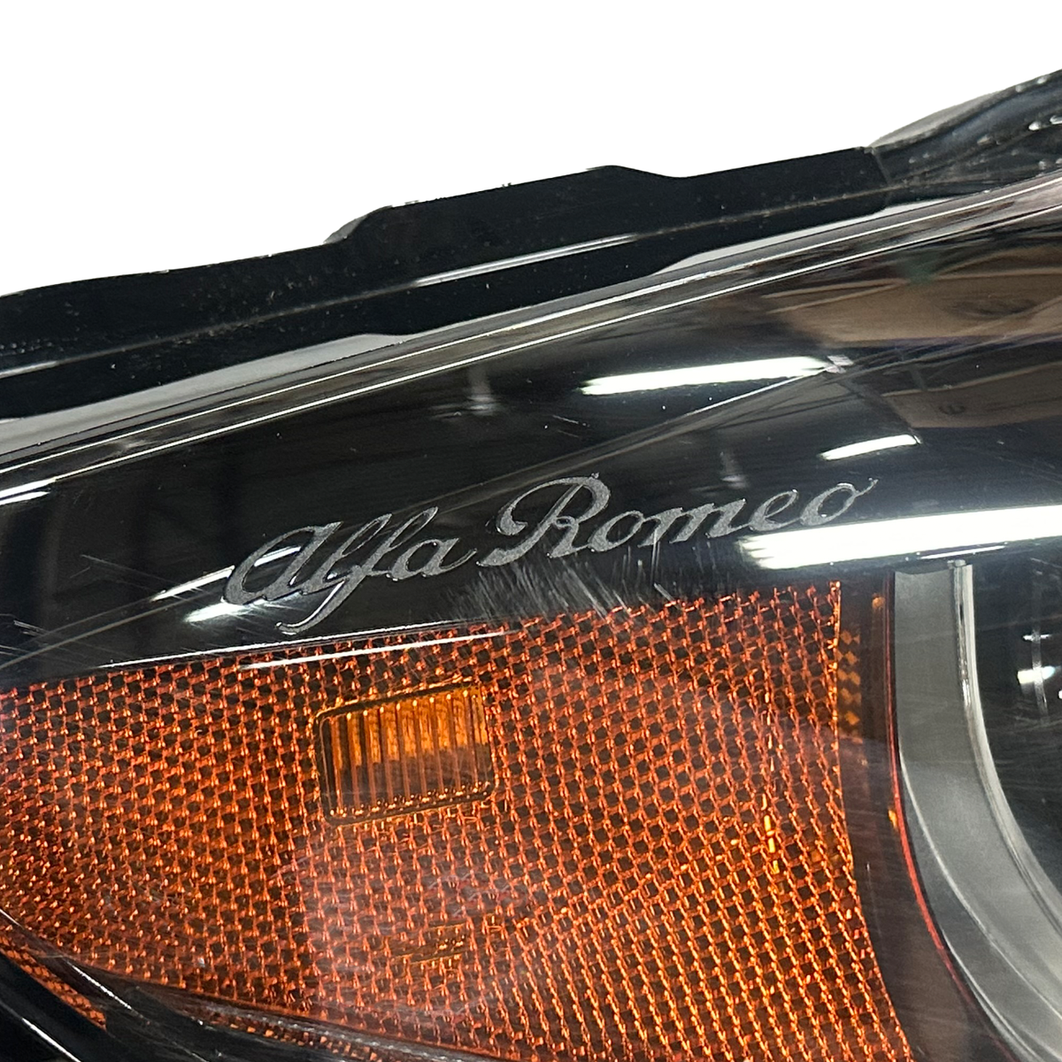 アルファディオス NTT西日本】多機能ビジネスフォンシステム「SmartNetcommunity αZX