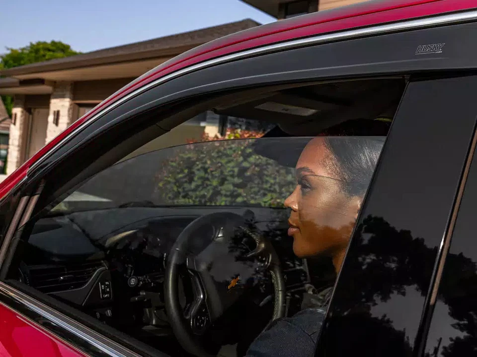 Husky Low Profile Ventvisor Smk Fits 04-08 Ford F150 SuperCrew 4pc Outside Mount Foto 4 de 4