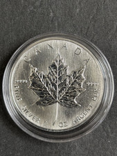 1990 Canada $5 1 oz Silver Maple Leaf Bullion coin 88.30 per troy oz