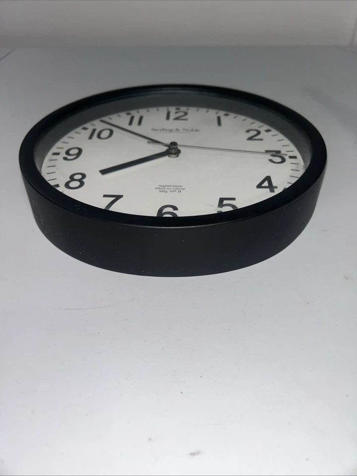 Стерлинговый и благородный Quatrz настенные часы 9 черный пластик 9 дюймов работает - Изображение 3 из 4