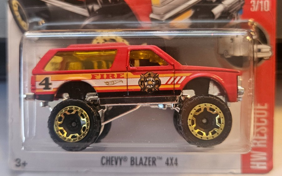 2016 Hot Wheels 213/250 Chevy Blazer 4X4 3/10 HW RESCUE (RED)